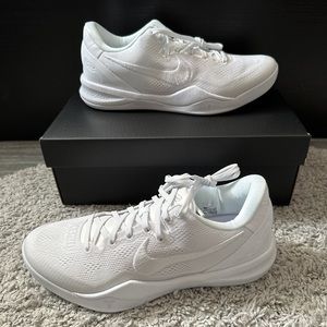 Kobe 8 Protro "Halo"